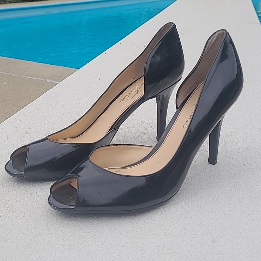 Marc Fisher Black Faux Patent Leather Peep Toe Pump Heels‎ Size 8M MF JOEY